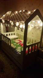 Детская кровать-домик с ящиком белый 